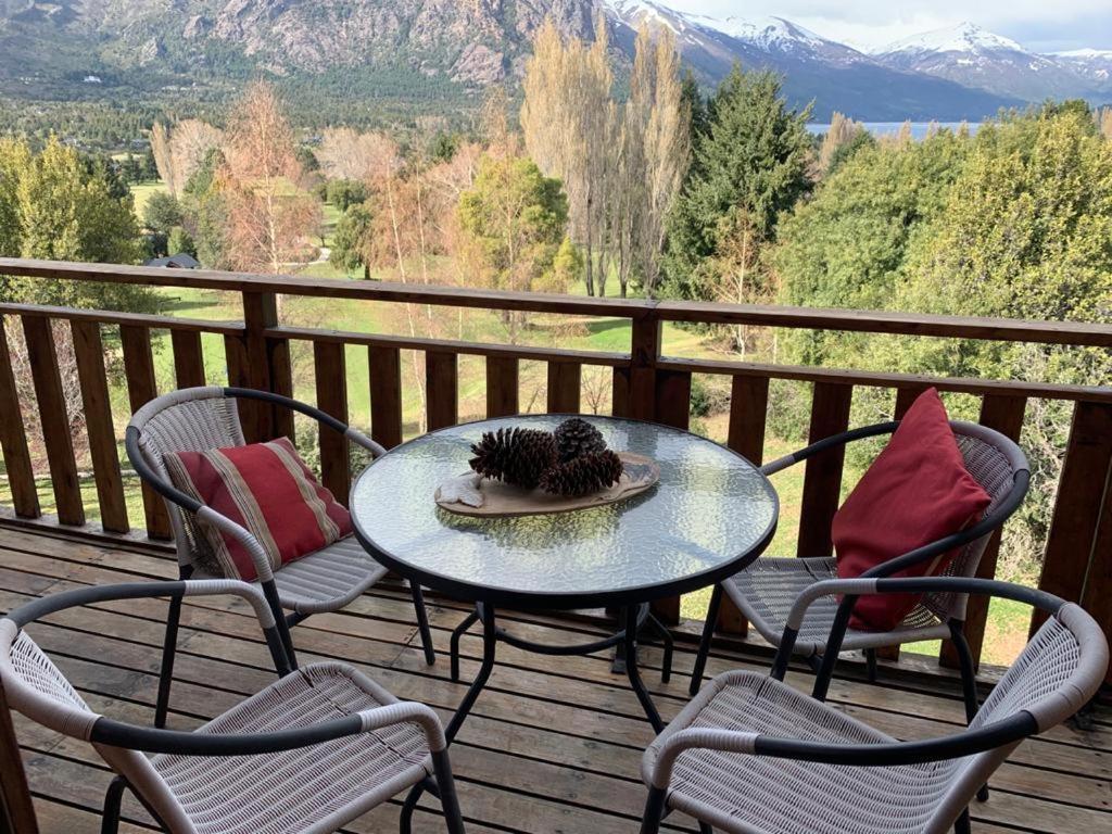 Arelauquen Bungalows & Suites San Carlos de Bariloche Exteriér fotografie