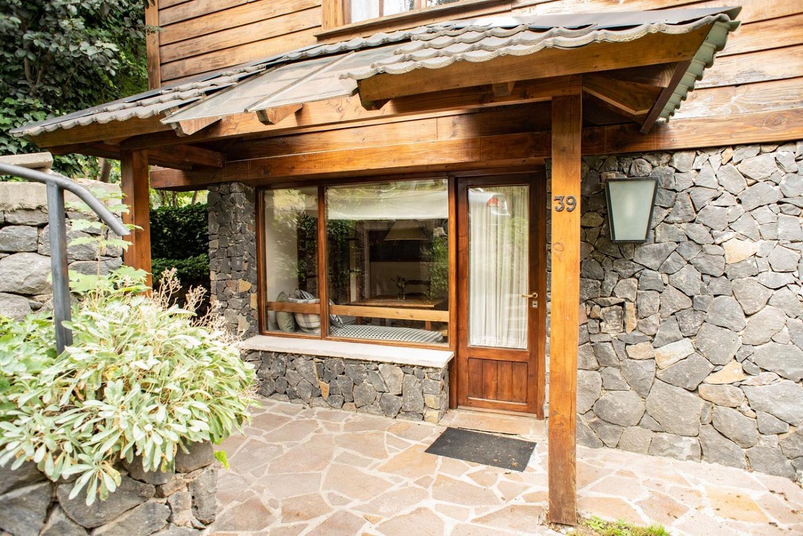 Arelauquen Bungalows & Suites San Carlos de Bariloche Exteriér fotografie