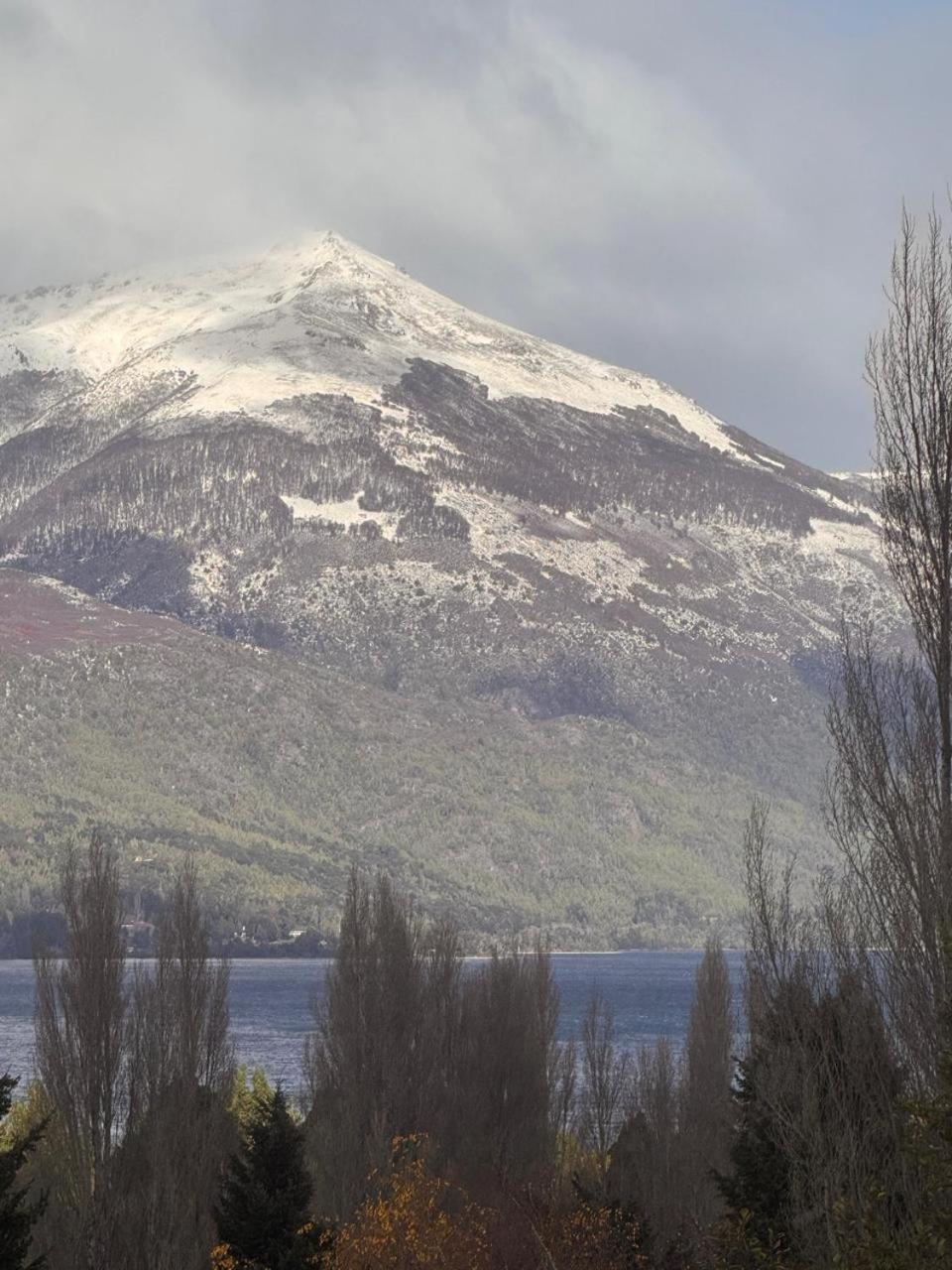 Arelauquen Bungalows & Suites San Carlos de Bariloche Exteriér fotografie