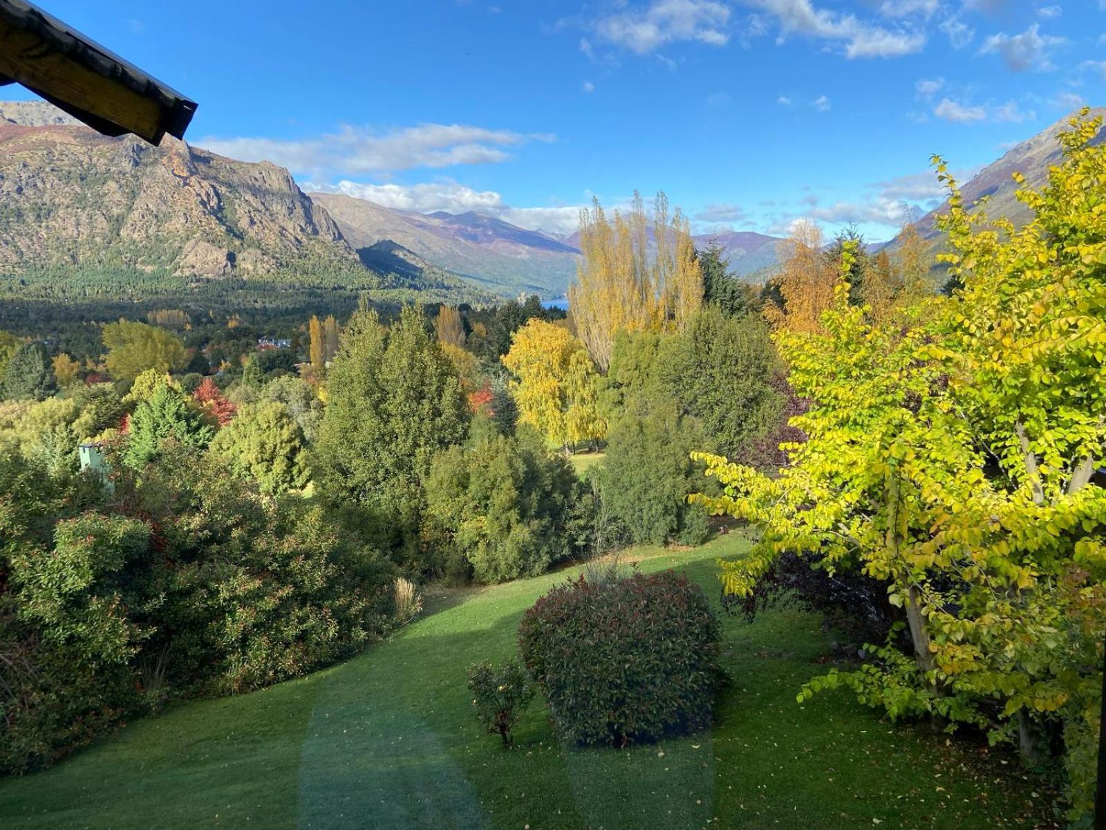 Arelauquen Bungalows & Suites San Carlos de Bariloche Exteriér fotografie